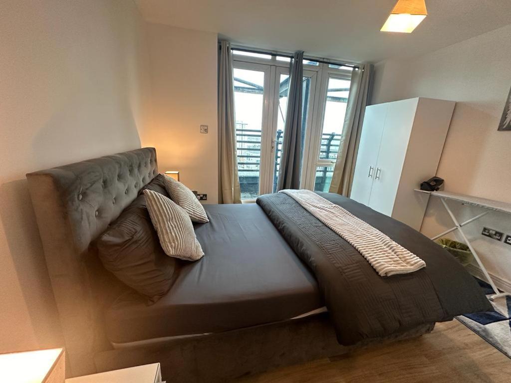 Apartamento Cosy Views Londres Exterior foto