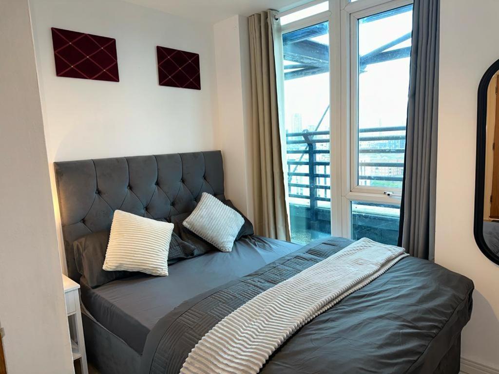 Apartamento Cosy Views Londres Exterior foto