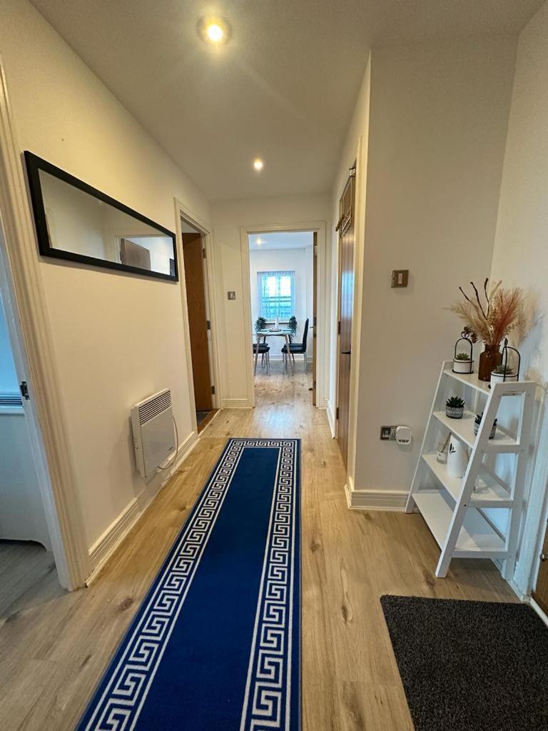 Apartamento Cosy Views Londres Exterior foto