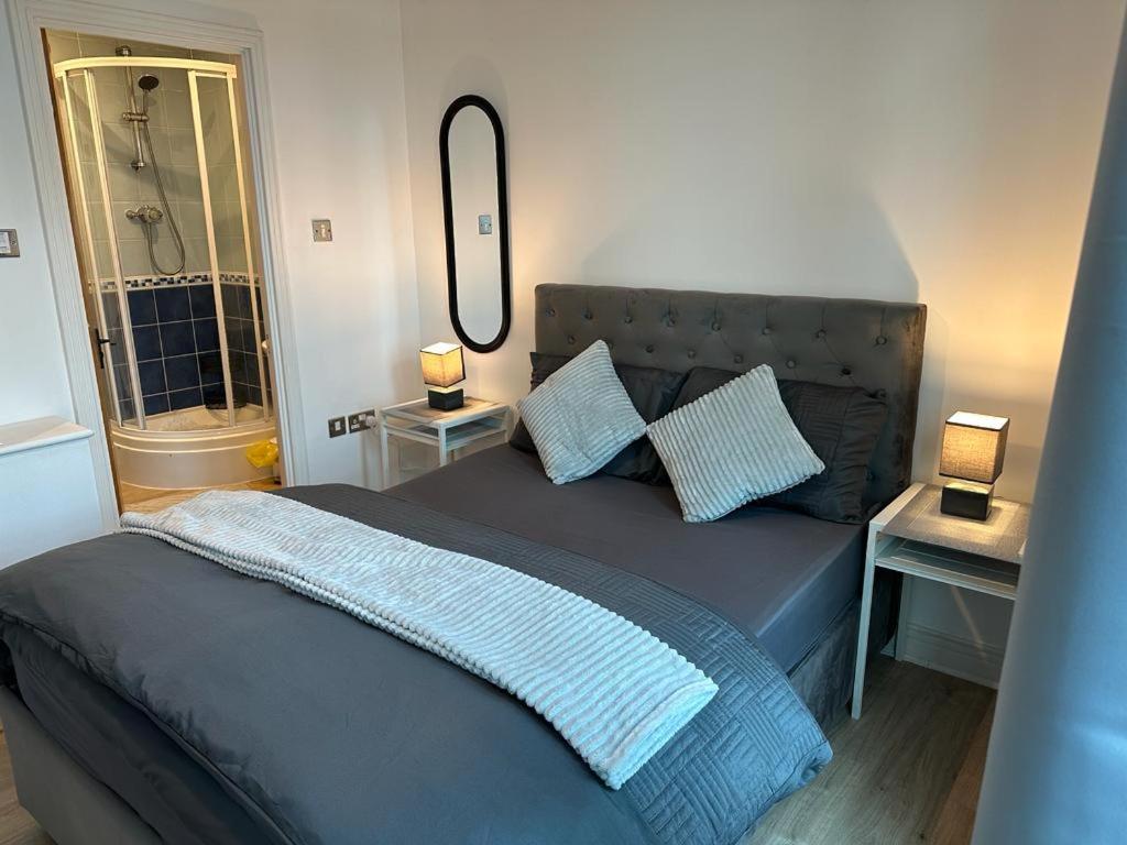 Apartamento Cosy Views Londres Exterior foto